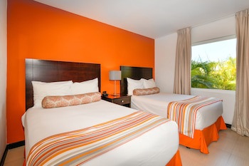 Talk Of The Town Hotel And Beach Club