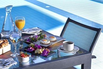 Lazart Hotel, Trademark Collection By Wyndham