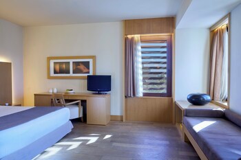 Lazart Hotel, Trademark Collection By Wyndham