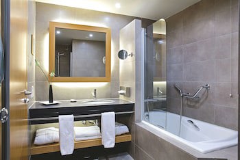 Lazart Hotel, Trademark Collection By Wyndham