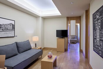 Lazart Hotel, Trademark Collection By Wyndham