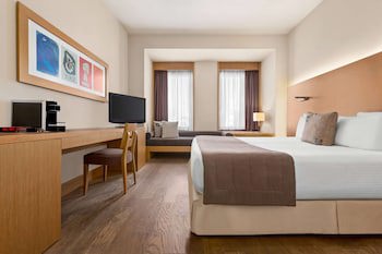 Lazart Hotel, Trademark Collection By Wyndham