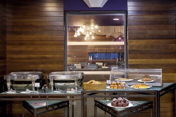 Lazart Hotel, Trademark Collection By Wyndham