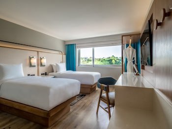 Crowne Plaza Resort Guam, An Ihg Hotel