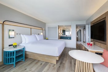 Crowne Plaza Resort Guam, An Ihg Hotel