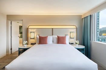 Crowne Plaza Resort Guam, An Ihg Hotel