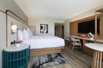 Crowne Plaza Resort Guam, An Ihg Hotel