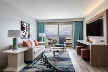 Crowne Plaza Resort Guam, An Ihg Hotel