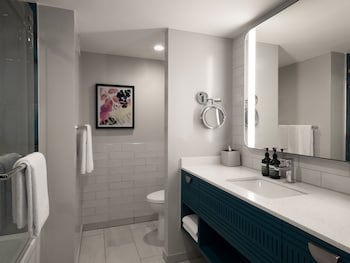 Crowne Plaza Resort Guam, An Ihg Hotel