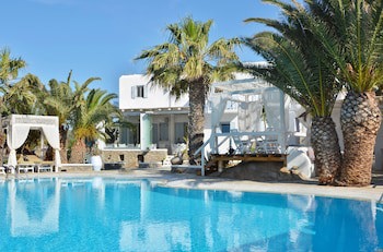 Zephyros Hotel