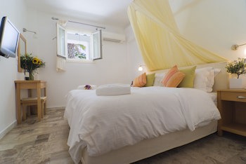 Zephyros Hotel fotoğrafı