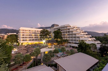 Andaman Embrace Patong