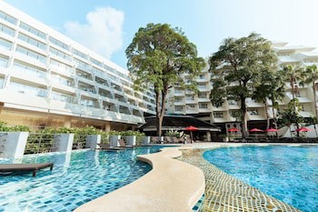 Andaman Embrace Patong
