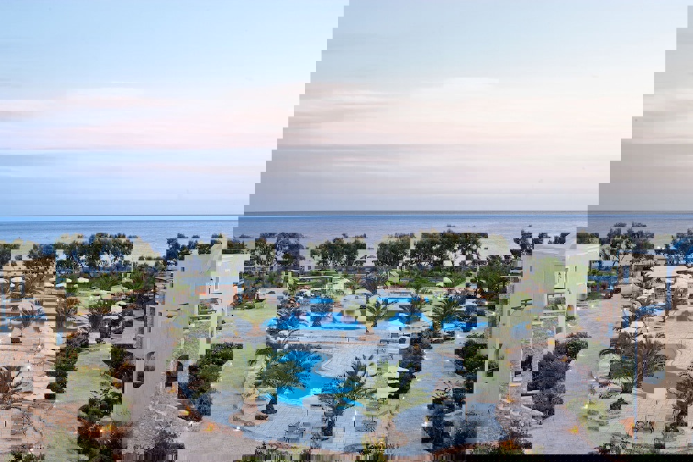 Santo Miramare Resort