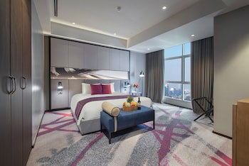 Crowne Plaza Manila Galleria, An Ihg Hotel