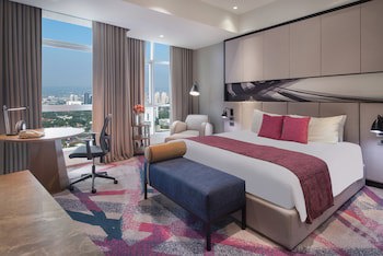Crowne Plaza Manila Galleria, An Ihg Hotel