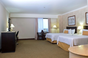 Best Western Plus Nuevo Laredo Inn & Suites