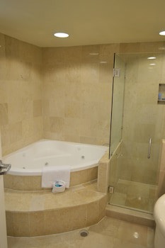 Best Western Plus Nuevo Laredo Inn & Suites