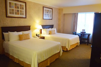 Best Western Plus Nuevo Laredo Inn & Suites