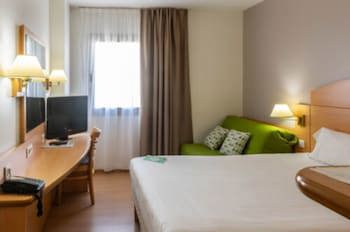 Travelodge Madrid Alcala De Henares
