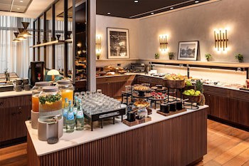 Radisson Blu Media Harbour Hotel, Dusseldorf fotoğrafı