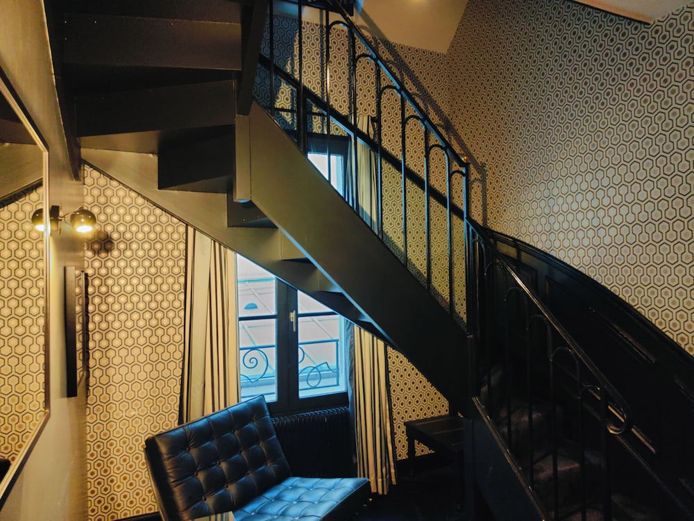 Hotel Noir
