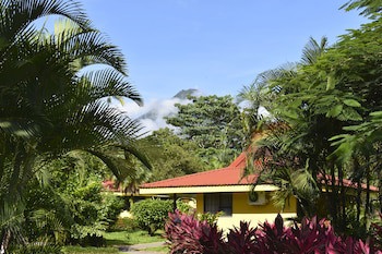 Arenal Country Inn