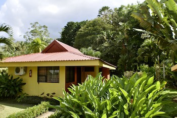 Arenal Country Inn