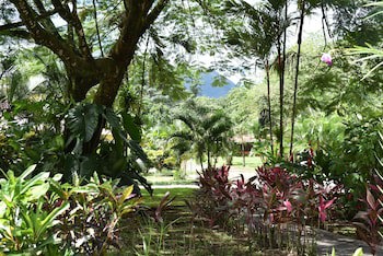 Arenal Country Inn