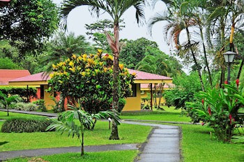 Arenal Country Inn