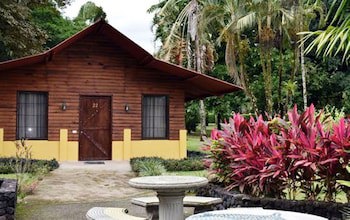 Arenal Country Inn