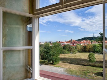 Ea Hotel Jeleni Dvur Prague Castle