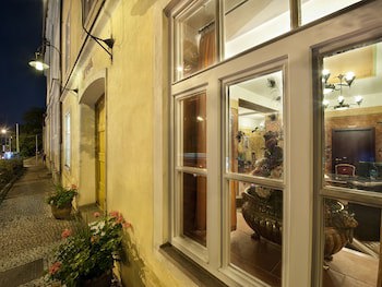 Ea Hotel Jeleni Dvur Prague Castle