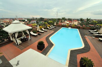 City River Hotel
