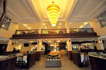 City River Hotel