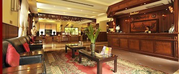 City River Hotel