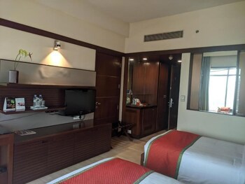 Fortune Select Global Gurgaon