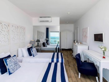 Blue Dreams Resort galeri fotoğrafı