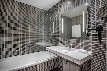 Ac Hotel Burgos By Marriott