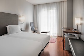 Ac Hotel Burgos By Marriott