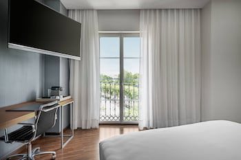 Ac Hotel Burgos By Marriott