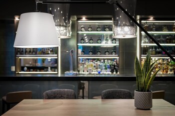 Ac Hotel Burgos By Marriott