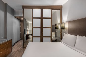Ac Hotel Coslada Aeropuerto By Marriott