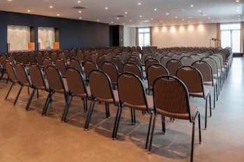 Ac Hotel Coslada Aeropuerto By Marriott