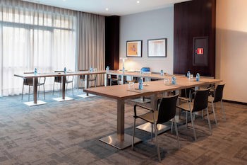 Ac Hotel Coslada Aeropuerto By Marriott