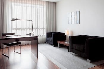 Ac Hotel Coslada Aeropuerto By Marriott
