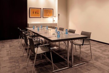 Ac Hotel Coslada Aeropuerto By Marriott