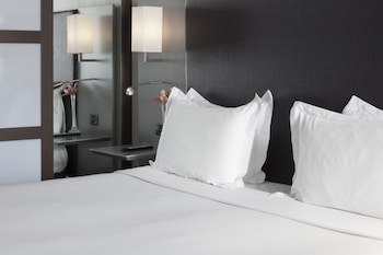 Ac Hotel Coslada Aeropuerto By Marriott