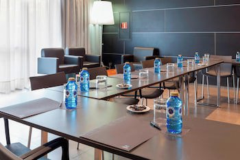 Ac Hotel Coslada Aeropuerto By Marriott