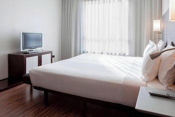 Ac Hotel Coslada Aeropuerto By Marriott